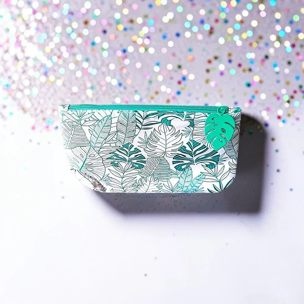 IPSY April 2021 Limited Edition Mystery Bag NEW WITHOUT TAGS Bag Only 5”x7”